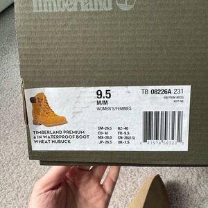 Timberland Premium 6-In Waterproof Boot - Wheat Nubuck (Women's 9.5)